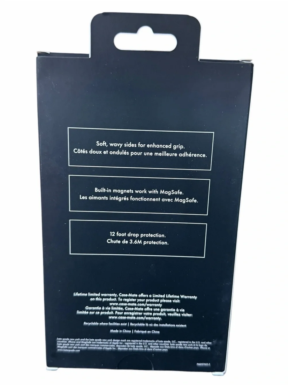 kate spade new york Wavy Case with MagSafe for iPhone 17 Pro - Nightfall